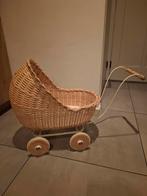 Rieten Poppenwagen, Ophalen