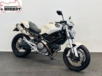 DUCATI M 696 (bj 2009) Monster 696 M696 beschikbaar voor biedingen