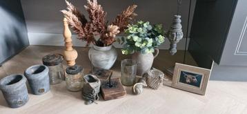 Landelijke sobere stoere woonaccessoires  beschikbaar voor biedingen