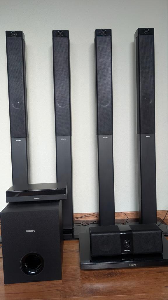 Philips Blu-ray 5.1 surround, draadloze achterspeakers., Audio, Tv en Foto, Home Cinema-sets, Zo goed als nieuw, Blu-ray-speler