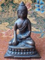 Mooi antiek Oosters brons beeldje van Boeddha 7,5 cm., Ophalen of Verzenden