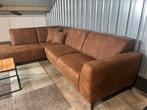 Zeer Nette Cognac Hoekbank | Microleer | Gereinigd | 280x210, Huis en Inrichting, 250 tot 300 cm, Stof, Hoekbank, Ophalen of Verzenden