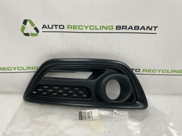 Bumperrooster Mistlamp Rechts Renault Captur 620740754R beschikbaar voor biedingen