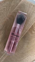 Real Techniques Blush Brush, Gehele gezicht, Nieuw, Ophalen of Verzenden, Roze