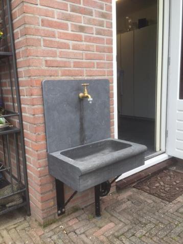 spoelbak met neus,wasbak,gootsteen, uitstortbak,buitenkeuken beschikbaar voor biedingen