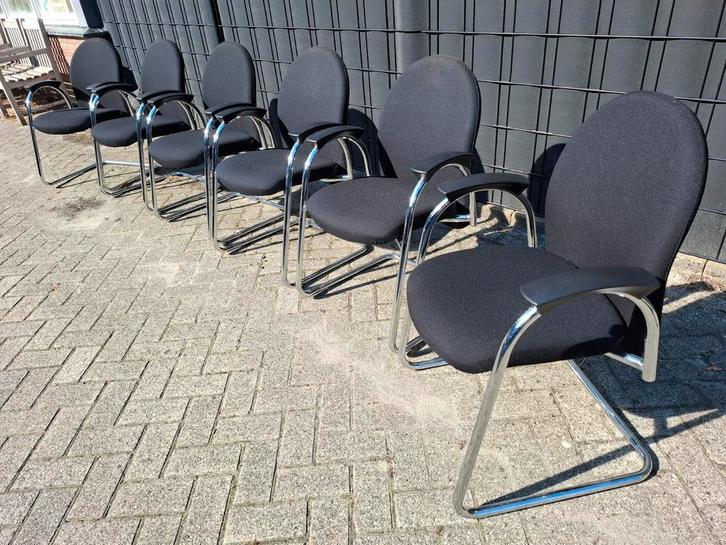 Interstuhl buizenframe sledestoel stoelen 6x zgan! Kijk,, Huis en Inrichting, Stoelen, Zo goed als nieuw, Vijf, Zes of meer stoelen