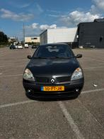 Renault Clio 1.4 16V E3 2004 Zwart, Auto's, Voorwielaandrijving, 4 cilinders, Zwart, 1200 kg