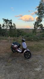 vespa sprint 80cc akrapovuc custom, Fietsen en Brommers, Scooters | Vespa, Ophalen, Overige modellen, Maximaal 45 km/u, Nieuw