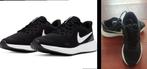 Schoenen unisex Nike Revolution 38, Ophalen of Verzenden, Hardloopschoenen, Nike, Zo goed als nieuw
