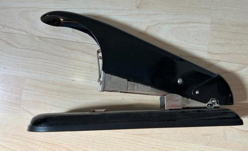 nietmachine vintage, Diversen, Bureau-accessoires, Gebruikt, Ophalen of Verzenden