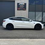 Tesla Model 3 SR+ Wit HIGHLAND, Auto's, Automaat, Gebruikt, Zwart, Overige carrosserieën