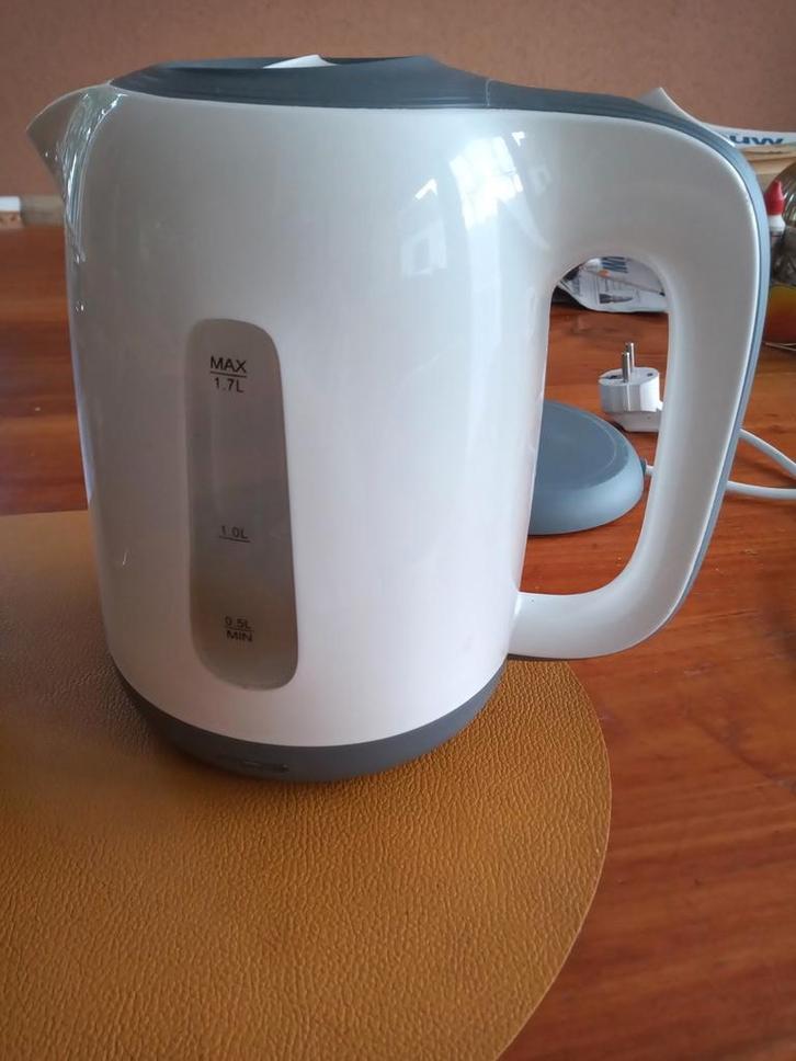 Goede waterkokers en sapcentrifuge, Witgoed en Apparatuur, Waterkokers, 1 tot 2 liter, Ophalen of Verzenden