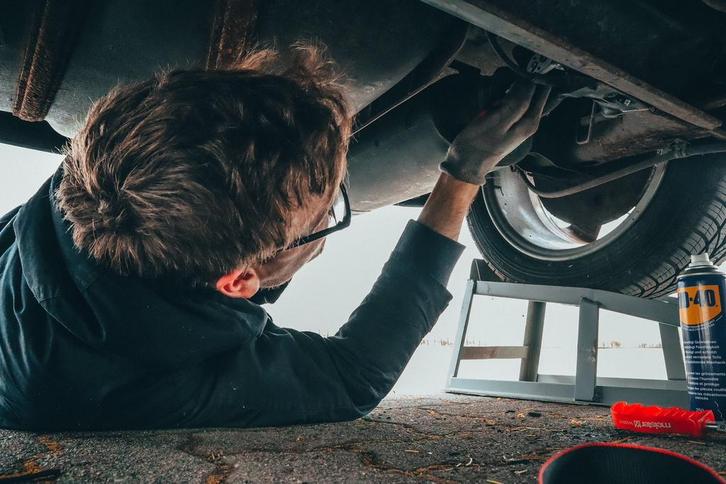 Allround Automonteur, Diensten en Vakmensen, Auto en Motor | Monteurs en Garages, Apk-keuring, Bandenservice, Onderhoudsbeurt