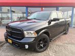 Dodge Ram 1500 5.7 V8 Crew Cab 5'7 LARAMIE BLACK EDITION!, Auto's, Automaat, Stoelverwarming, Gebruikt, 5654 cc