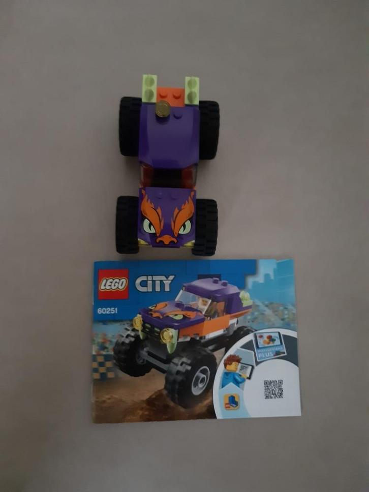 LEGO monstertruck set 60251, Kinderen en Baby's, Speelgoed | Duplo en Lego, Zo goed als nieuw, Lego, Complete set, Ophalen of Verzenden