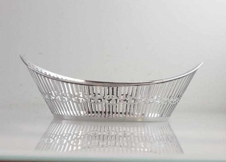 Zilveren bonbonmandje 1933, Antiek en Kunst, Antiek | Goud en Zilver, Zilver, Ophalen of Verzenden