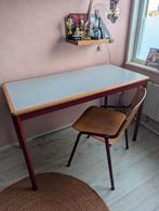 Vintage schooltafel met stoel - 120x60x76cm, Ophalen, Metaal, Gebruikt, 100 tot 150 cm