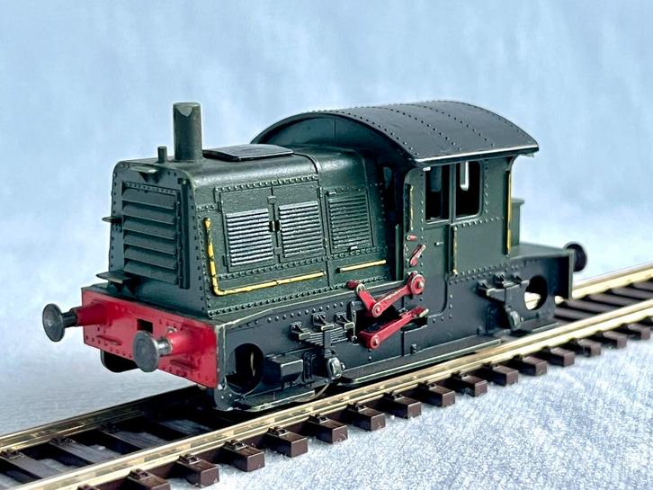 Roco 4153B NS 200/300 Sik *DUMMY*, Hobby en Vrije tijd, Modeltreinen | H0, Gebruikt, Locomotief, Wisselstroom, Roco, NS, Ophalen of Verzenden