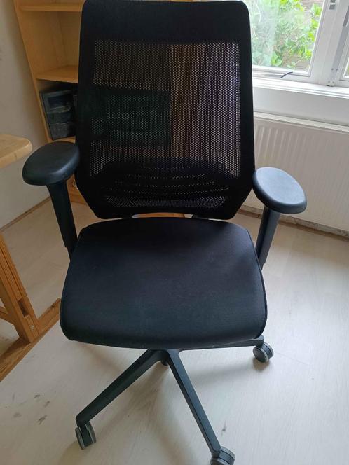 Interstuhl bureaustoel (NPR 1813 norm), Huis en Inrichting, Bureaustoelen, Gebruikt, Bureaustoel, Zwart, Ergonomisch, Ophalen