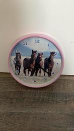Ronde klok paarden/roze, Ophalen of Verzenden, Zo goed als nieuw, Klok