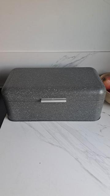 Broodtrommel - Decoratief & Functioneel beschikbaar voor biedingen