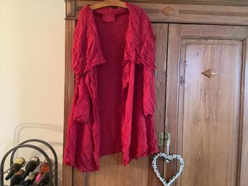 ❌merk is …. ULTIMATE MIKS ❌JASJE / vest / blouse warm rood  beschikbaar voor biedingen