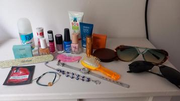 Gratis nagellak en accessoires beschikbaar voor biedingen