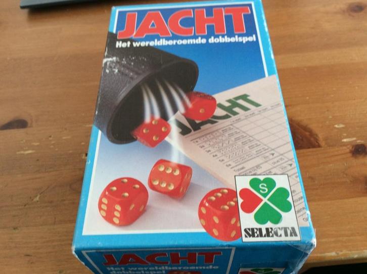 Jacht, dobbelspel. Selecta. met extra nieuw scoreblok, Hobby en Vrije tijd, Gezelschapsspellen | Overige, Gebruikt, Ophalen of Verzenden