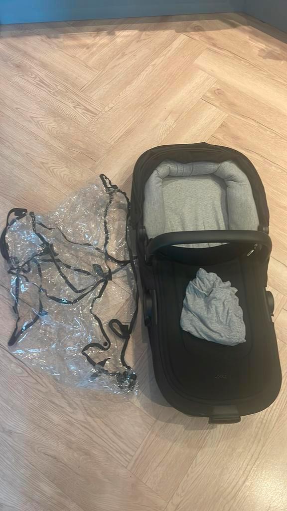 Joolz Aer reisweig in zwart met regenhoes, Kinderen en Baby's, Kinderwagens en Combinaties, Gebruikt, Overige merken, Ophalen