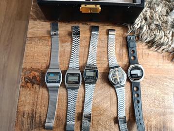,5 antieke retro horloges citizen enz opknappers beschikbaar voor biedingen