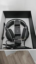 Qware ps5 gaming starter kit - compleet, Ophalen of Verzenden, Zo goed als nieuw