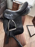 Kiefer Dressuurzadel 18 inch, Dieren en Toebehoren, Paarden en Pony's | Zadels, Ophalen, Gebruikt, Dressuur