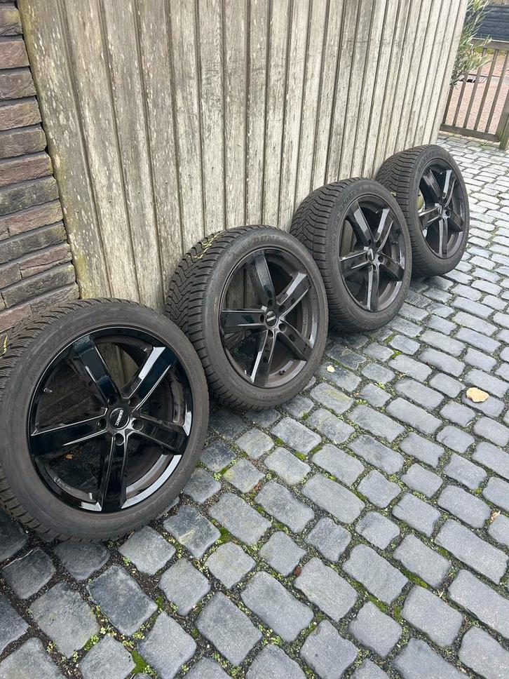 Winterset Mini Countryman F60 18 inch Dezent, Auto-onderdelen, Banden en Velgen, Banden en Velgen, Winterbanden, 18 inch, 235 mm