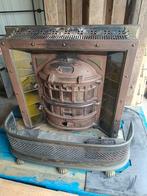 Antieke kachel, Huis en Inrichting, Kachels, Ophalen, Gebruikt, Onbekend, Houtkachel