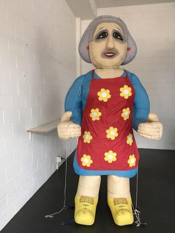 Sarah te huur omgeving Arnhem/Zevenaar beschikbaar voor biedingen