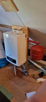 Nefit cv ketel met drukvat en thermostaat geüpdate!, Doe-het-zelf en Verbouw, Geisers en Boilers, Minder dan 20 liter, Ophalen