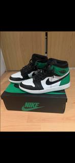 Jordan 1 lucky green, Overige kleuren, Ophalen of Verzenden, Sneakers of Gympen, Zo goed als nieuw