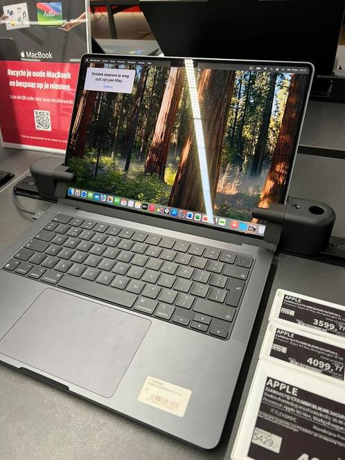 Apple MacBook Pro 14-inch (M3 Max / 96GB RAM / 2TB SSD), Computers en Software, Apple Macbooks, Gebruikt, MacBook Pro, Overige groottes