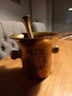 Bronzen vijzel met stamper, Antiek en Kunst, Ophalen of Verzenden, Brons