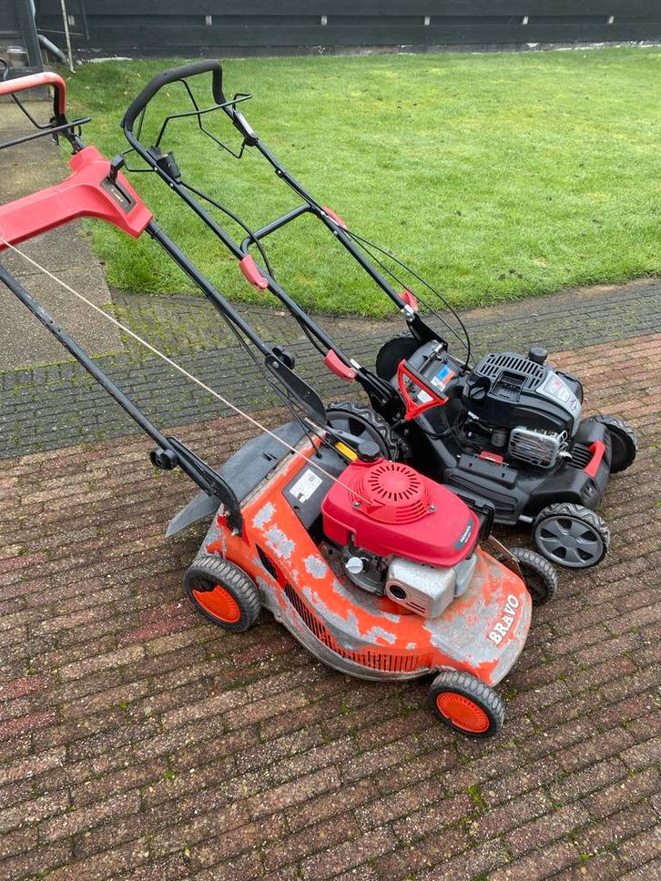 Partij Grasmaaiers - Loop of sloop, Tuin en Terras, Grasmaaiers, Gebruikt, Benzine-grasmaaier, 40 t/m 49 cm, Cirkelmaaier, Elektrische starter