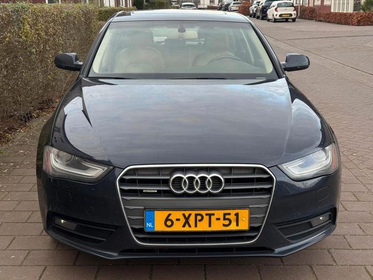 Audi A4 / 2013 / Quattro / Automaat / APK 2026, Auto's, Audi, Particulier, A4, Benzine, Sedan, Automaat, Geïmporteerd, Blauw, Beige