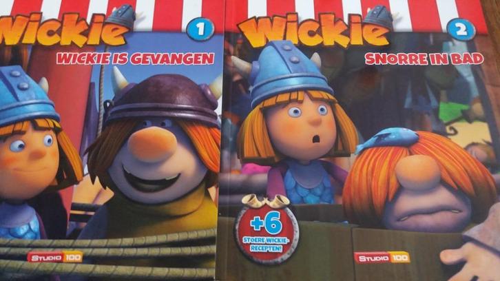 2 x Boekje Wickie is gevangen en Snorre in Bad ( Jola ), Boeken, Kinderboeken | Jeugd | onder 10 jaar, Nieuw, Fictie algemeen