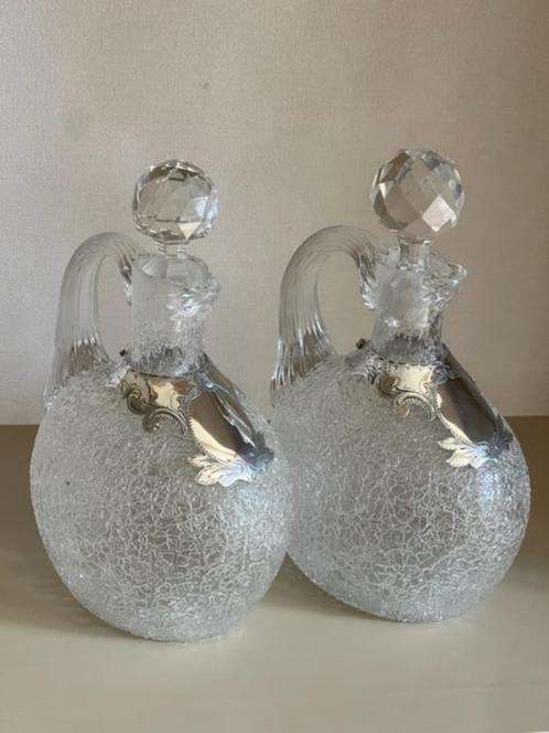 2 KARAFJES ANTIEK IJSGLAS MET LOSSE ZILVEREN HALSMONTUREN, Antiek en Kunst, Antiek | Goud en Zilver, Zilver, Verzenden