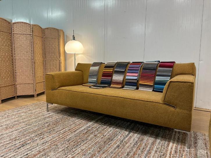 Nieuw gestoffeerde Design on Stock Bloq bank op maat, Huis en Inrichting, Banken | Bankstellen, Nieuw, Vierpersoons of meer, Ophalen of Verzenden