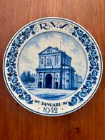 Speciaal uitgebracht Delfts blauwe wandborden door RVS verz., Ophalen
