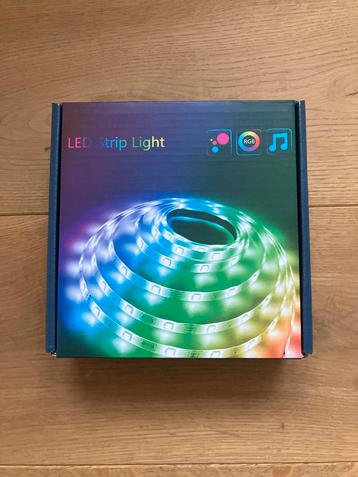 Muziekgestuurde LED Strip Kit 5M - Nieuw! beschikbaar voor biedingen