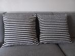 2 kussens Ikea type Stockholm 50 x 50, Ophalen of Verzenden, Zo goed als nieuw, Wit, Vierkant