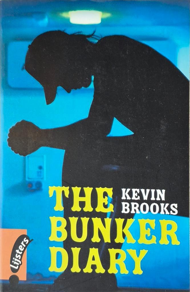 The Bunker Diary - Kevin Brooks, Boeken, Kinderboeken | Jeugd | 13 jaar en ouder, Nieuw, Ophalen of Verzenden