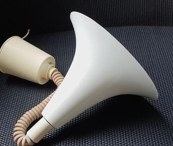 hanglamp-  mini trompet lamp in de stijl van Hala Zeist  beschikbaar voor biedingen