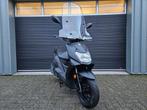 SYM ORBIT 3 4T E5 BROM 04-2023 MAT ZWART 10000KM + SCHERM, Ophalen of Verzenden, Benzine, Orbit